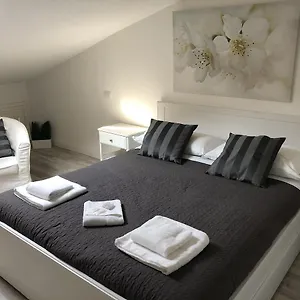  Apartment Les Di